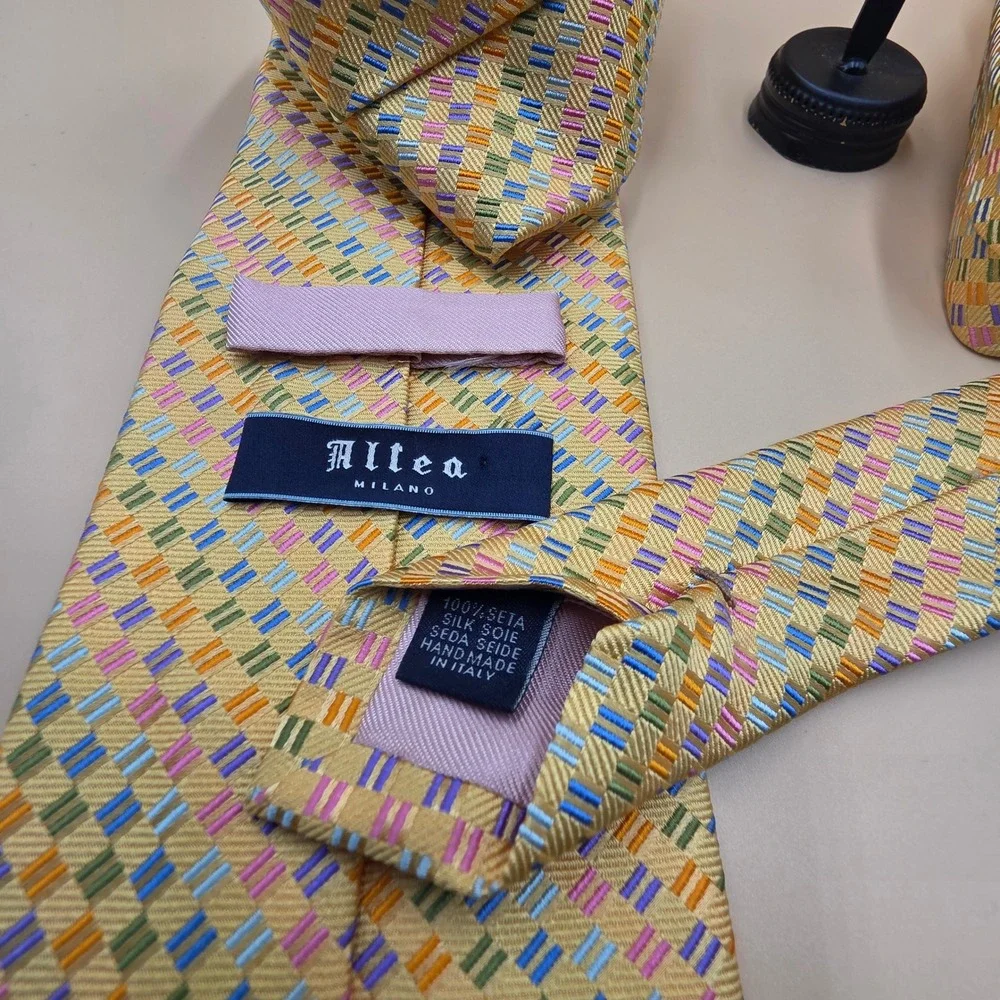 Altea Milano Mens Silk Tie Yellow Multi Color Geometric Basketweave Made  Italy